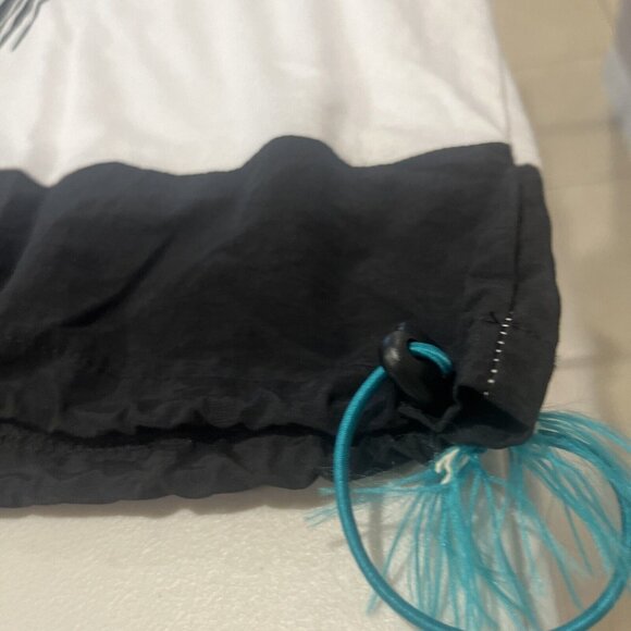 NEW Disney Star Wars Darth Vader T-shirt XL WHITE AND BLACK - Picture 3 of 11